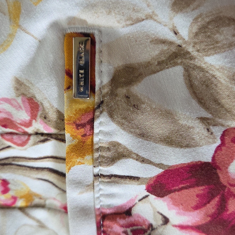 White House Black Market Floral Print Shorts 4p - Picture 4 of 4